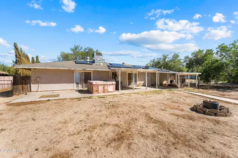 Exterior - 38625 159th St E, Palmdale, CA 93591 photo 3 of 7