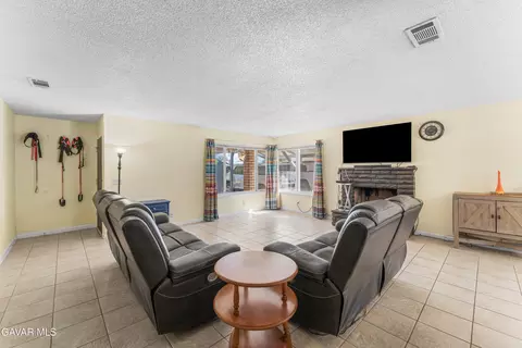 Living - 38625 159th St E, Palmdale, CA 93591 photo 2 of 3