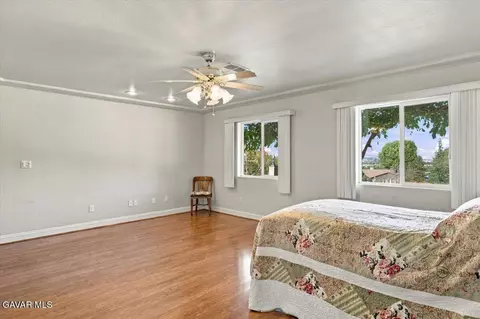 Bedroom - 30100 Sunland Way, Tehachapi, CA 93561 photo 4 of 4