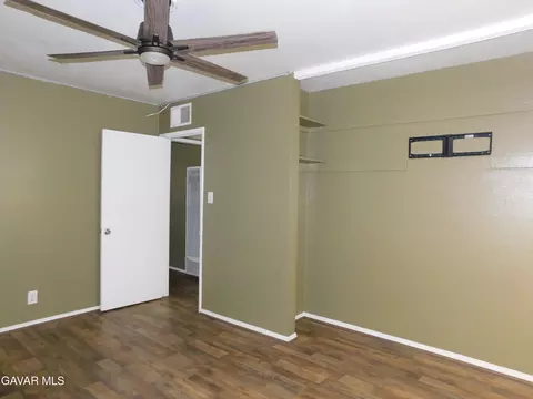 Bedroom - 15600 M St, Mojave, CA 93501 photo 4 of 5