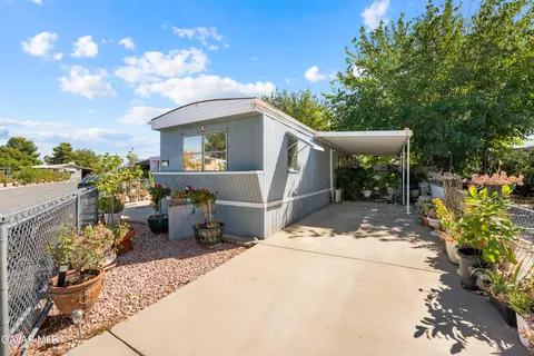 Exterior - 37311 E 47th St #203, Palmdale, CA 93552 photo 4 of 9