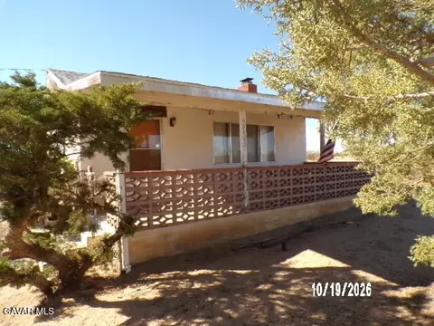 Exterior - 45823 190th St, Lancaster, CA 93535 photo 1 of 7