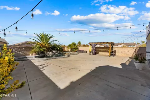 Exterior - 37639 Persimmon Ln, Palmdale, CA 93551 photo 6 of 17