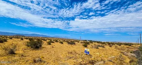 22500 E Avenue O, Palmdale, CA 93591 photo 4