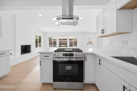 Kitchen - 17539 Sultana St, Hesperia, CA 92345 photo 4 of 4