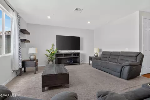 Living - 3611 E Avenue J-3, Lancaster, CA 93535 photo 1 of 3