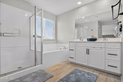 Bath - 3611 E Avenue J-3, Lancaster, CA 93535 photo 3 of 4
