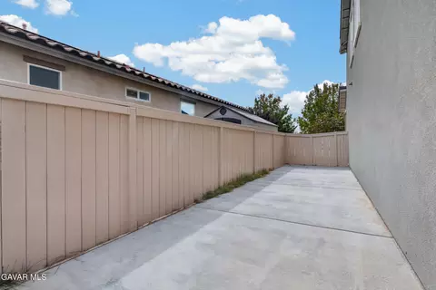 Exterior - 3611 E Avenue J-3, Lancaster, CA 93535 photo 7 of 8