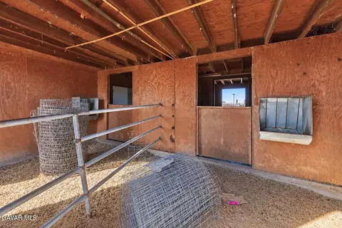 Other - 36304 E 52nd St, Palmdale, CA 93552 photo 13 of 14