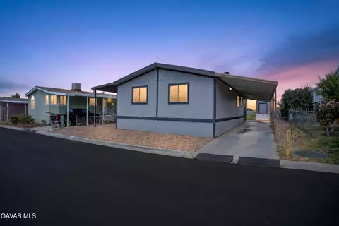 40701 Rancho Vista Blvd #SPC 266, Palmdale, CA 93551