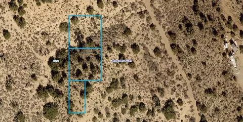 00 E 195th St, Llano, CA 93544
