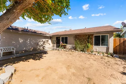 Exterior - 43000 36th St, Lancaster, CA 93536 photo 5 of 13