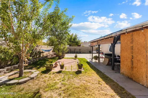 Exterior - 43000 36th St, Lancaster, CA 93536 photo 12 of 13