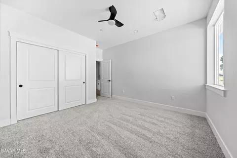 Bedroom - 27751 Harness Dr, Tehachapi, CA 93561 photo 6 of 9