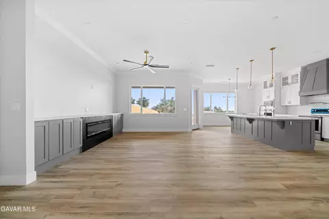 Living - 27751 Harness Dr, Tehachapi, CA 93561 photo 1 of 5
