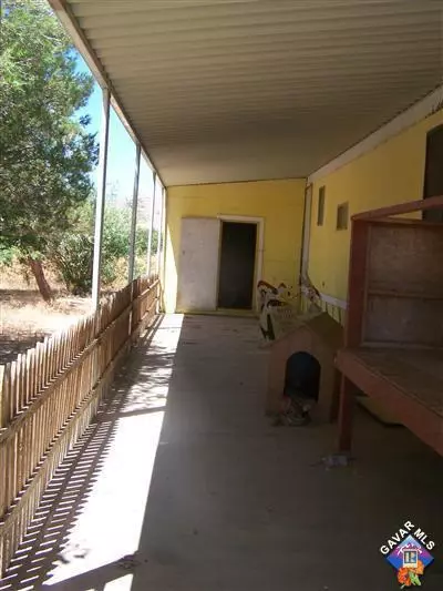 203 Dalton Ave, Mojave, CA 93501 photo 3