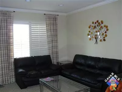 5729 Golding Dr, Lancaster, CA 93536 photo 3