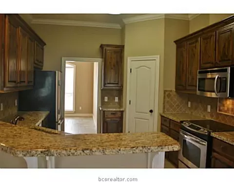 2913 Alba Ct, Bryan, TX 77808 photo 10