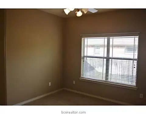 2913 Alba Ct, Bryan, TX 77808 photo 13