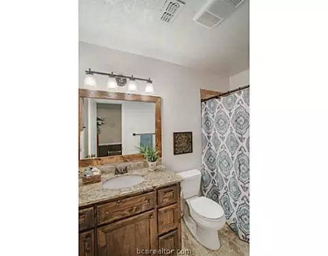 4801 Brompton Ln, Bryan, TX 77802 photo 10