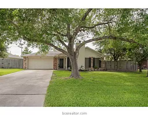 4801 Brompton Ln, Bryan, TX 77802 photo 1