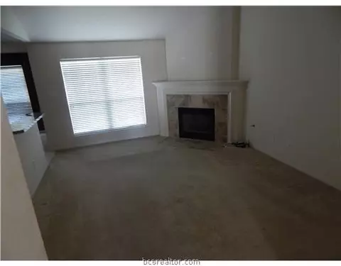 3308 Timberline, Bryan, TX 77803 photo 2
