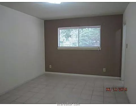 2305 Yellowstone Dr, Bryan, TX 77803 photo 7