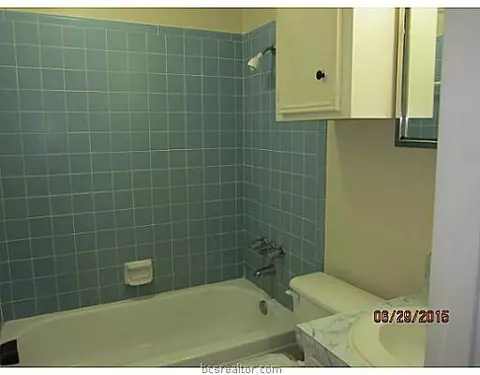 2305 Yellowstone Dr, Bryan, TX 77803 photo 13