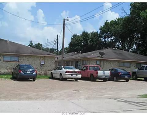 213 Ehlinger, Bryan, TX 77801 photo 6