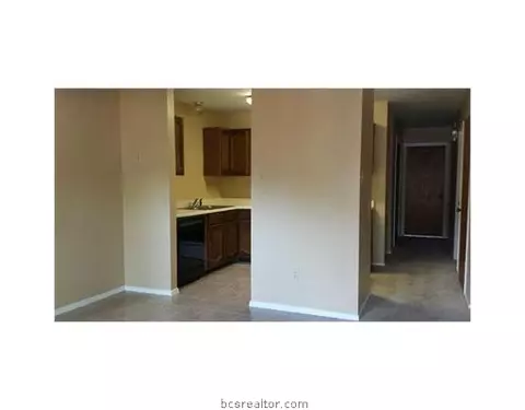 2838-40 Forest Bnd, Bryan, TX 77801 photo 5