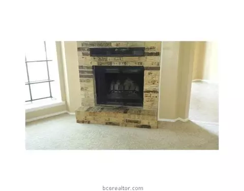 2838-40 Forest Bnd, Bryan, TX 77801 photo 2