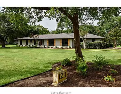 1211 E 31st St, Bryan, TX 77802 photo 15
