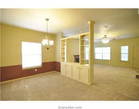 2009 Broken Arrow, Bryan, TX 77807 photo 6