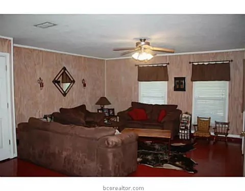 6848 Cargill Dr, Bryan, TX 77808 photo 5