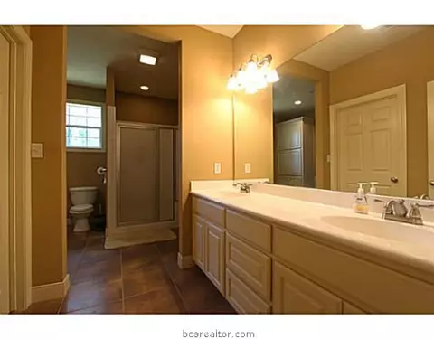 825 6th St, Somerville, TX 77879 photo 13