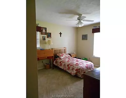 3606 Holly Dr, Bryan, TX 77802 photo 15