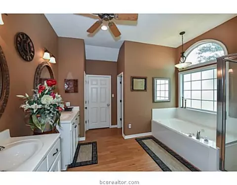 3030 Thurman Rd, Bryan, TX 77808 photo 14
