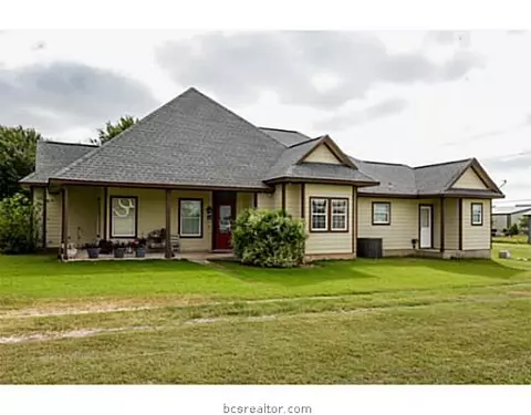 3030 Thurman Rd, Bryan, TX 77808 photo 1