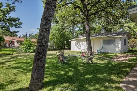 2408 Burton Dr, Bryan, TX 77802 photo 14