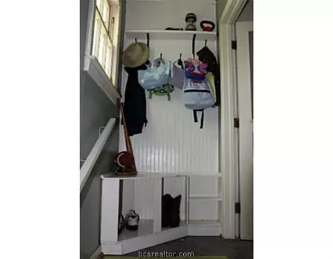 1311 Hoppess St, Bryan, TX 77802 photo 5