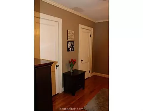 1311 Hoppess St, Bryan, TX 77802 photo 12