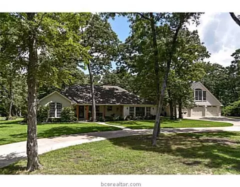 9567 Hensarling Ln, Bryan, TX 77808 photo 1