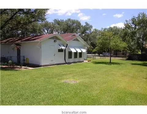 1321 Park St, Bryan, TX 77803 photo 14