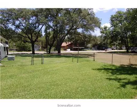 1321 Park St, Bryan, TX 77803 photo 16