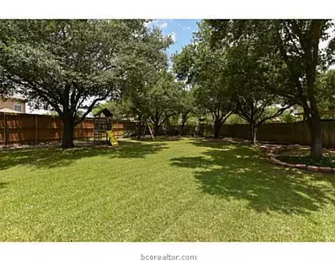 2302 Valley View Dr, Bryan, TX 77802 photo 21