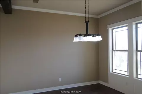 3036 Archer Cir, Bryan, TX 77808 photo 3