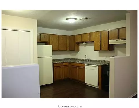 2851 Forest Bnd, Bryan, TX 77801 photo 8