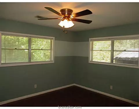 2401 Wayside Dr, Bryan, TX 77802 photo 21