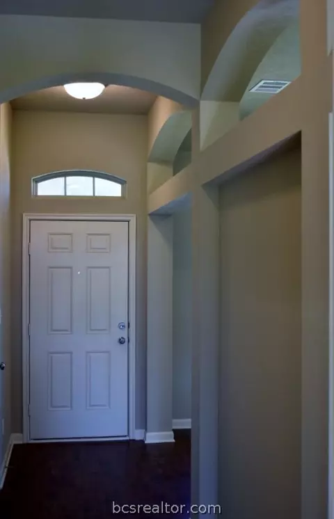 3063 Positano Loop, Bryan, TX 77808 photo 4