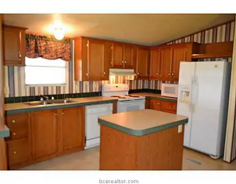 5073 Silver Oak Dr, Bryan, TX 77808 photo 8